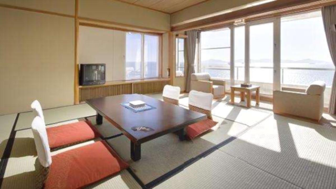 Hotel Tatsuki Gamagōri Esterno foto