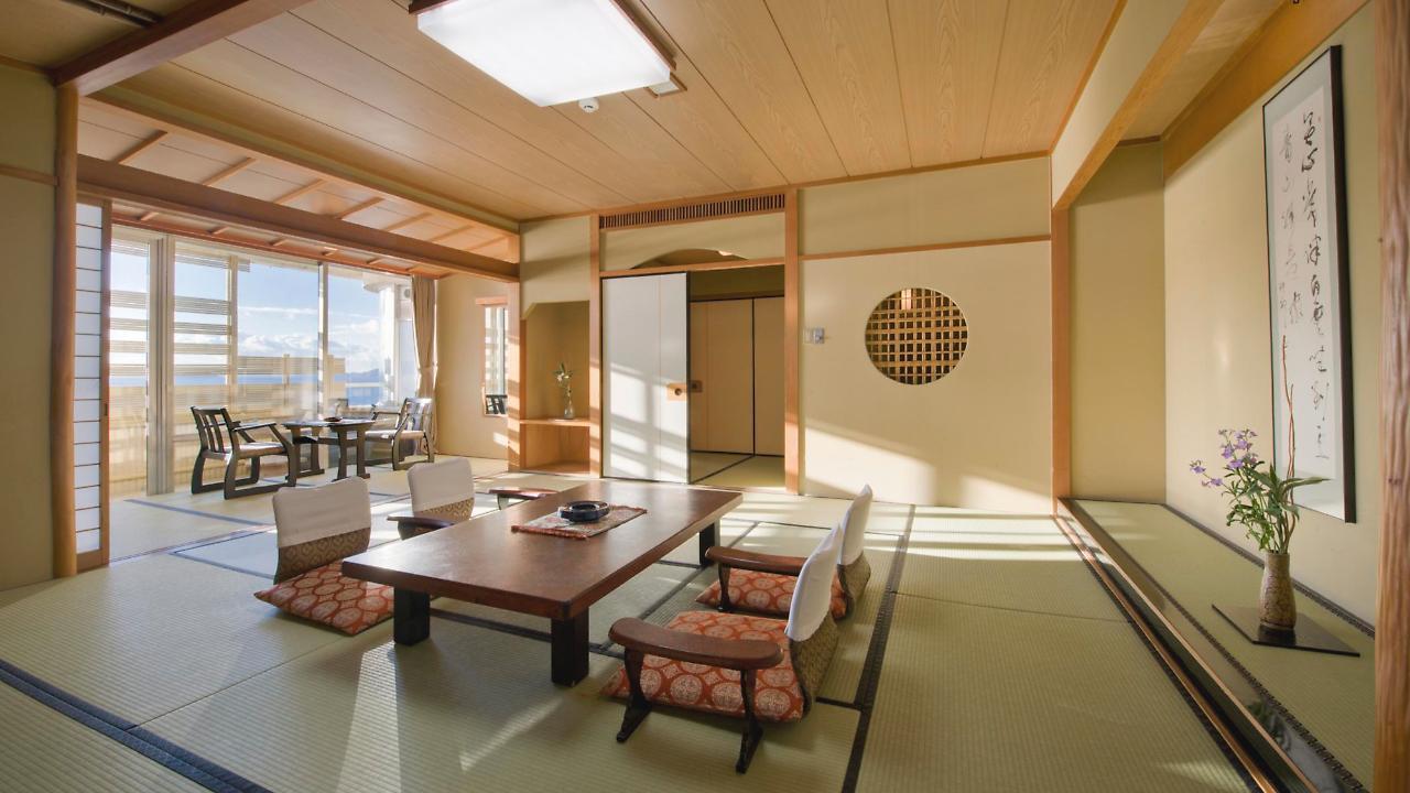 Hotel Tatsuki Gamagōri Esterno foto