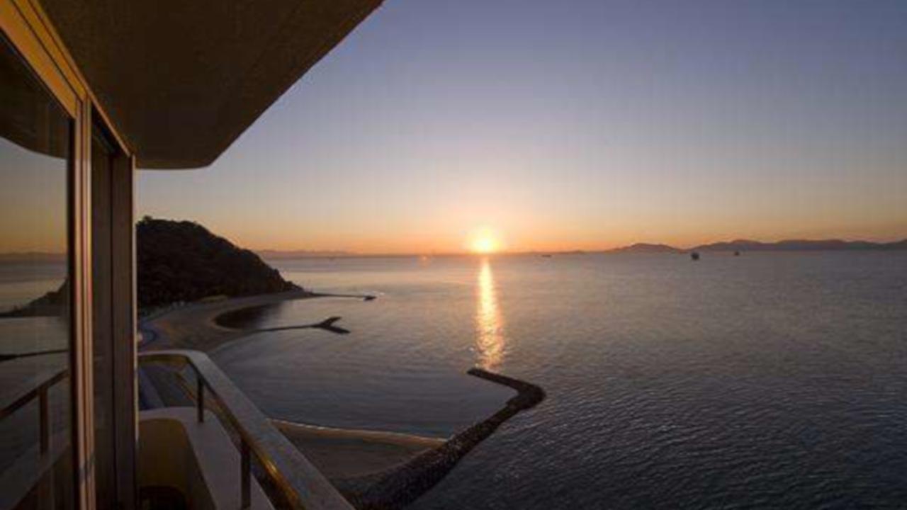 Hotel Tatsuki Gamagōri Esterno foto
