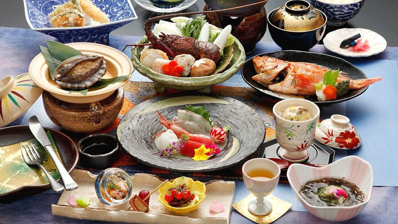 Hotel Tatsuki Gamagōri Esterno foto