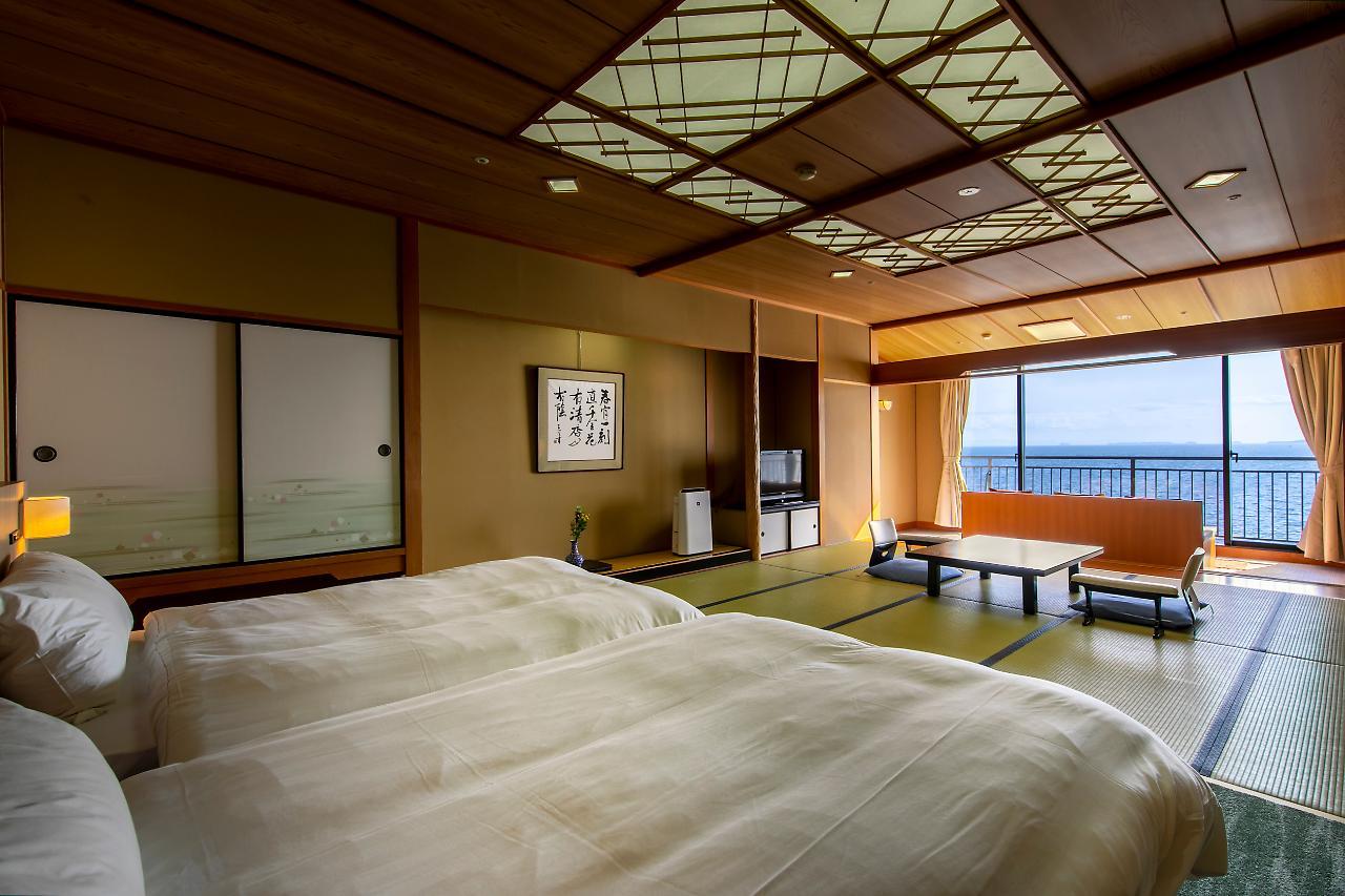 Hotel Tatsuki Gamagōri Esterno foto